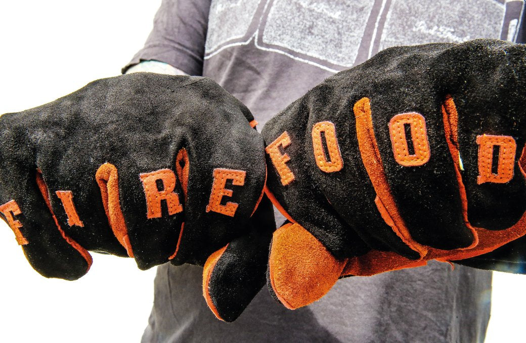 on fire handschuhe FIRE&FOOD Grill-Handschuhe aus Leder 8 zahn Conductive threads in thumb Kopfumfang:58 - 62 cm Zweirad-Center Stadler | Essen