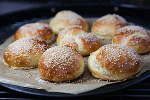 Feine Brioches für Hamburger und Co.