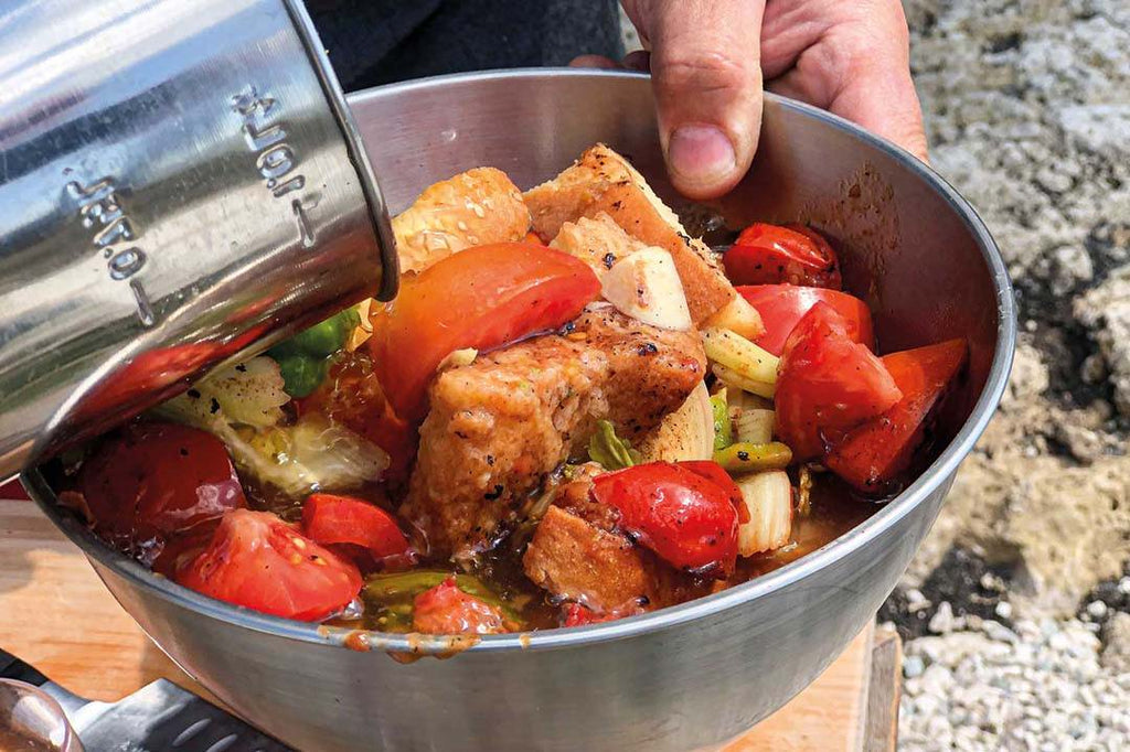 Gazpacho a la Plancha mit Zitrussahne