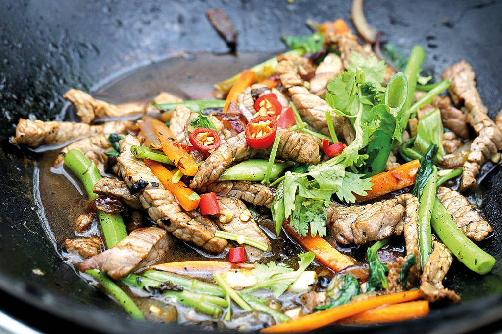 Rindfleisch mit Brokkoli und Paprika