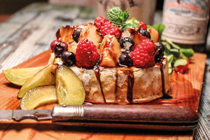 Grilled Camembert with berries, honey and chilli 