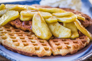 Waffeln mit Äpfeln