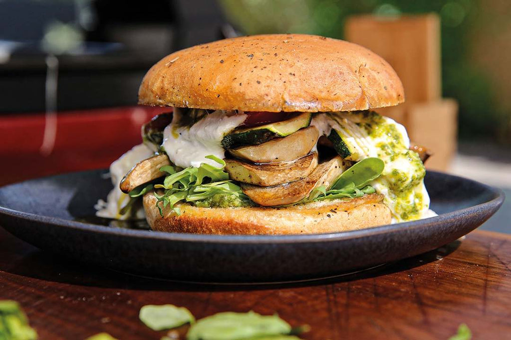 Green burger with burrata 