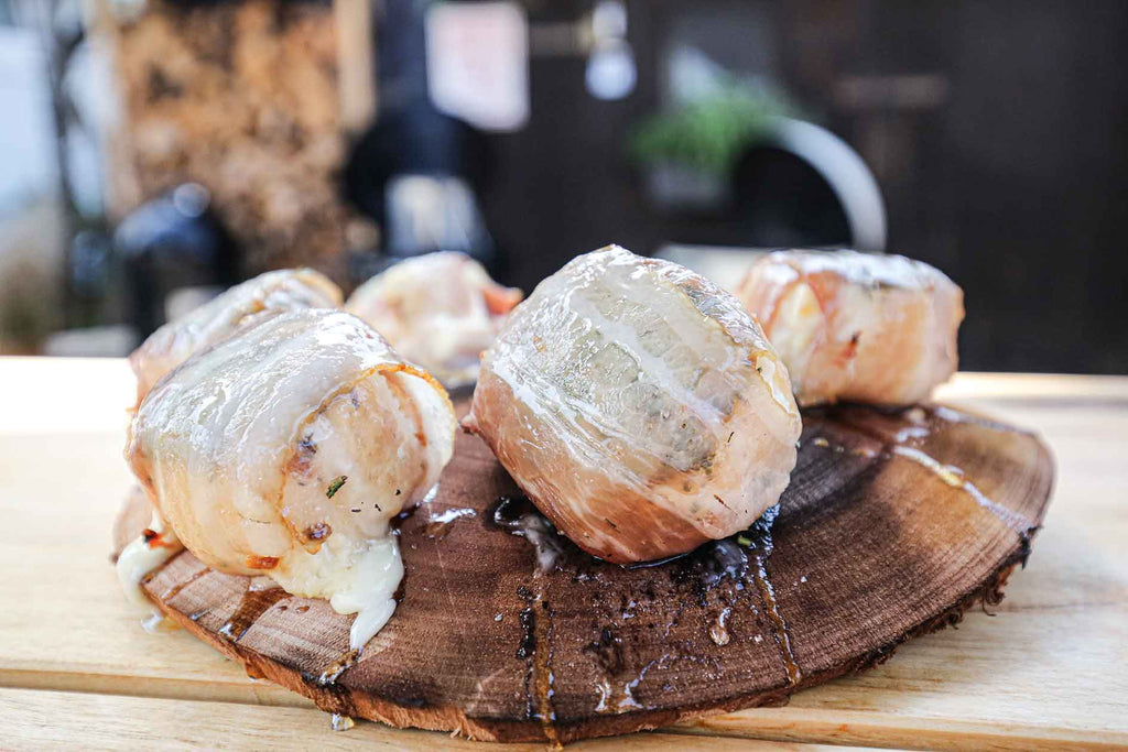 BBQ LOVES WOOD – Grillen auf der Planke