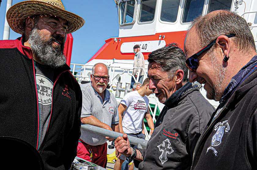 Barbecue for the sea rescuers of Borkum 