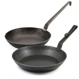 SET: Turk schmiedeeiserne Servierpfannen mit hohem Rand (28 cm, gebogener Hakenstiel + 24 cm, Hakenstiel)