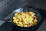 Turk schmiedeeiserne Pfanne 28 cm, Hakenstiel, hoher Rand + GRATIS-Download!