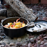 Lodge Camp Dutch Oven with Feet - 4.7L